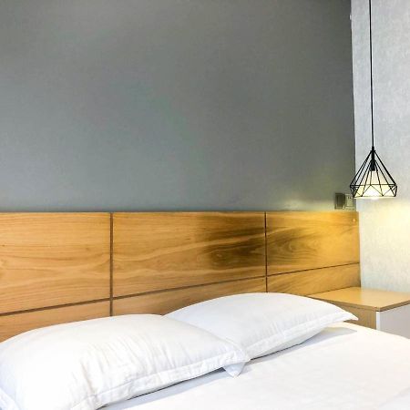 Full House Retreat - The Water Front Aparthotel Ho Chi Minh City Exterior photo